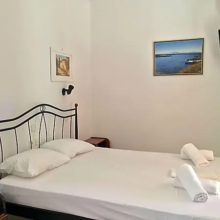 Camelia Hotel
